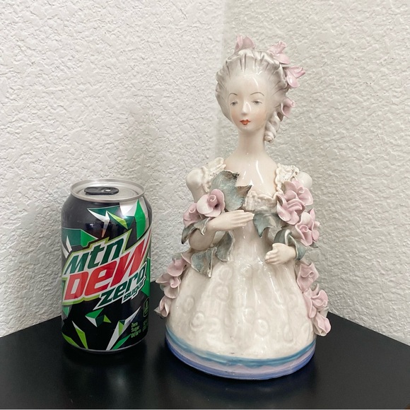 Vintage 40s/50s CORDEY #5054 Victorian Lady With Roses 9” Porcelain Figurine - Picture 2 of 16